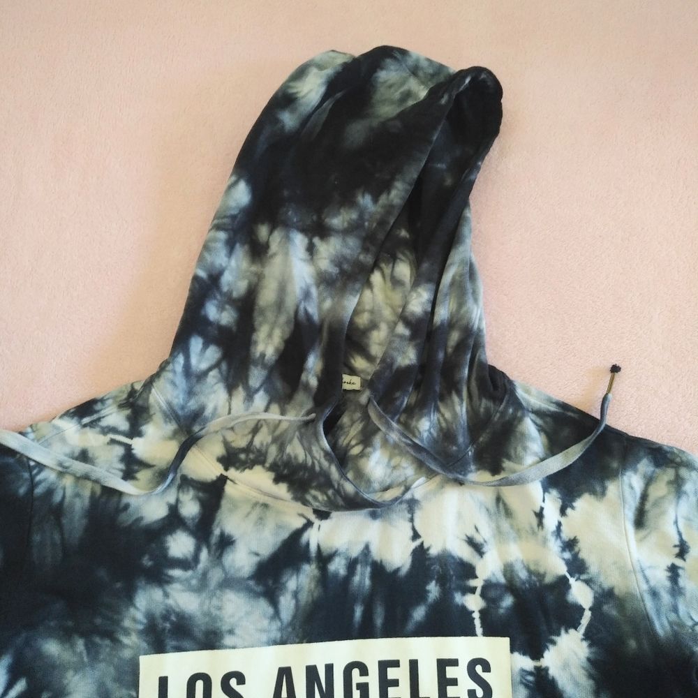 Young👧 Fabulous😎 & Broke💸 Los Angeles🏙 Hoodie - NWT - Picture 3 of 16